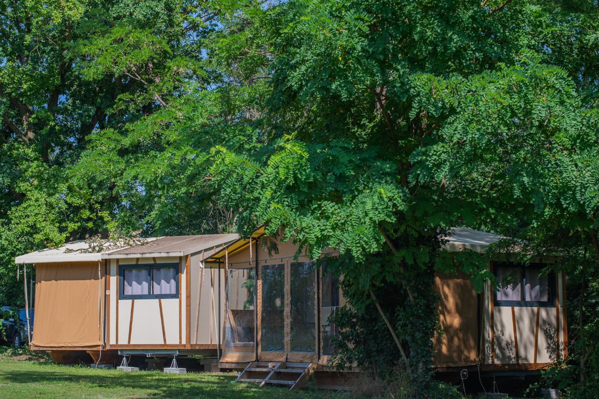 Camping Onlycamp Vauban Neuf-Brisach Exterior photo